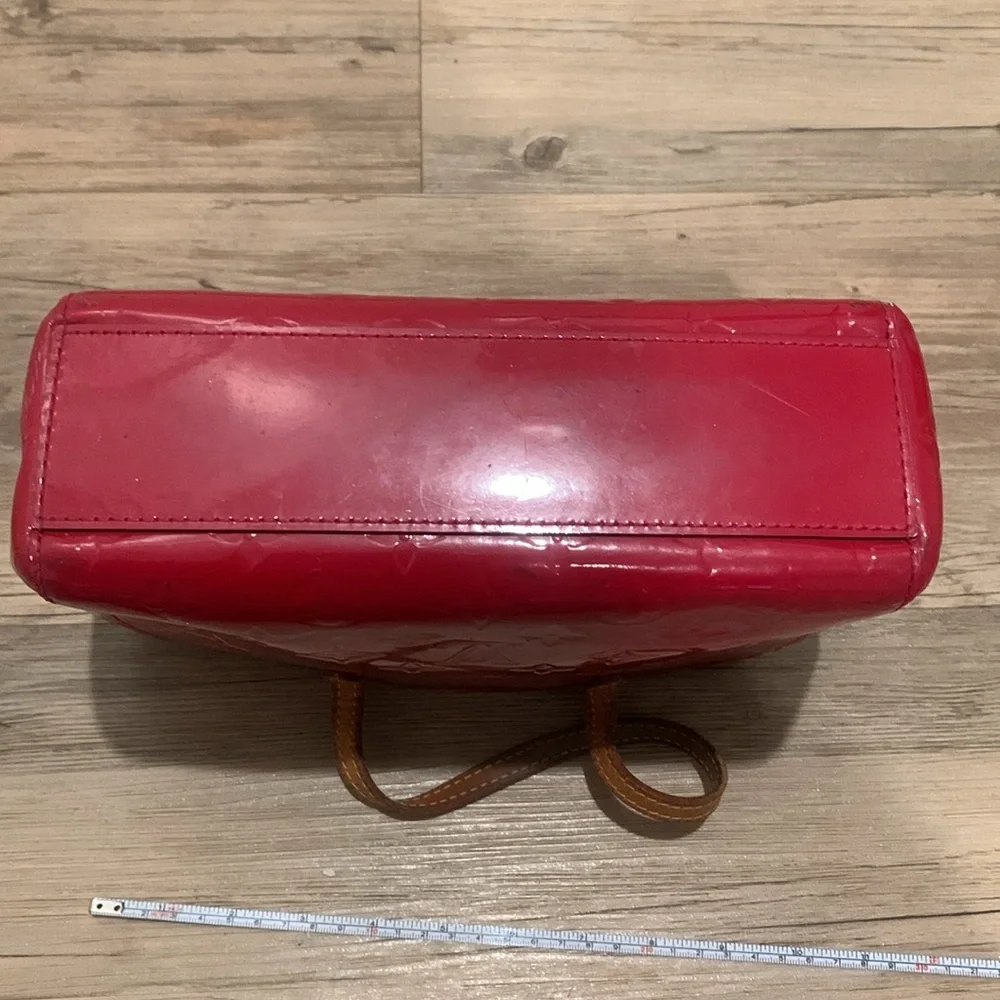 Louis Vuitton red Vernis MM mini Houston date code SN1123 - Picture 5 of 12